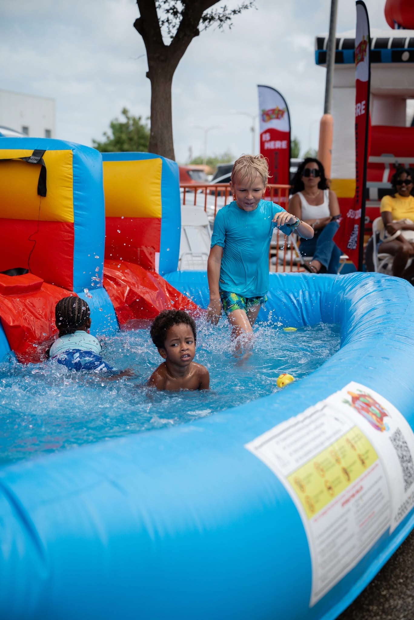 Jump 'N Slide Bonaire